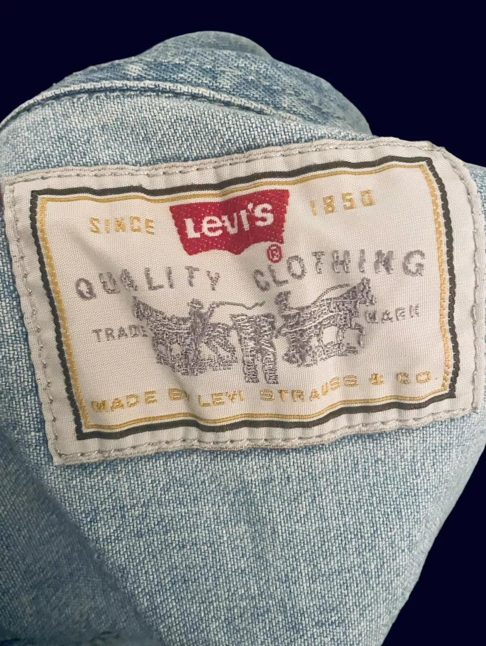 Vintage Levi's Denim Shirt 1990s Rare Grey Tab Sleeveless Button Up Size L