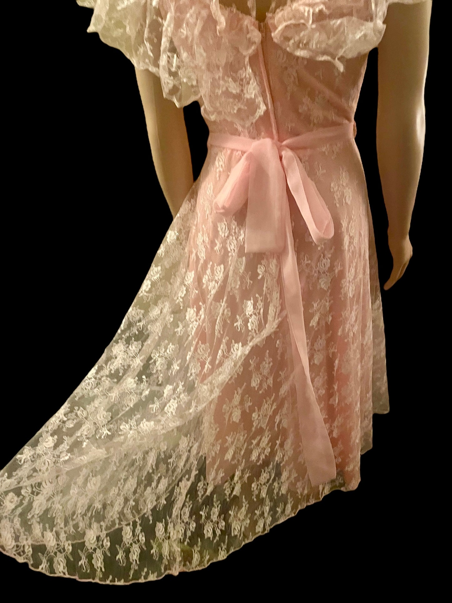 Vintage Dress 1960s Pink Lace Flocked Rockabilly Dress Princess Style Party Dress Ruffles Coquette Kawaii Size Small