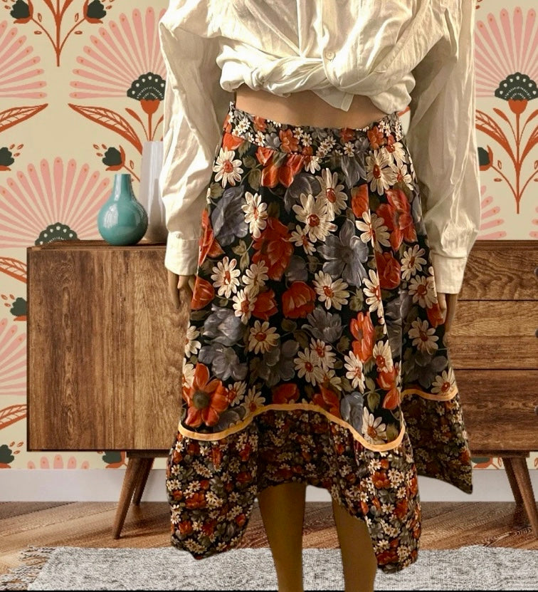 Vintage Skirt Floral 1960s Hippie era floral print skirt A line midi Skirt ruffle hem pure cotton size Small