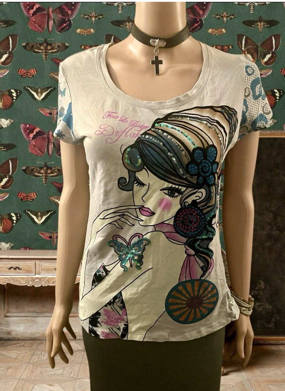 Custo Barcelona Women’s Vintage T-Shirt Y2K Custo Barcelona Rare Vintage Top Graphic Tee Size Medium