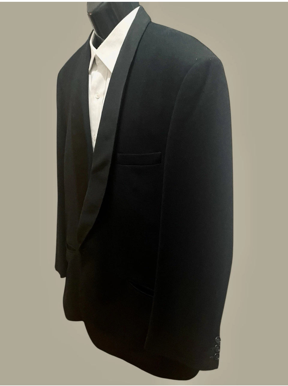 Vintage Men’s Tuxedo Jacket Vintage 1950s Elegant Black Tuxedo Classic Formalwear pure wool Shawl Collar Satin Lapel Wool Tailored Size L
