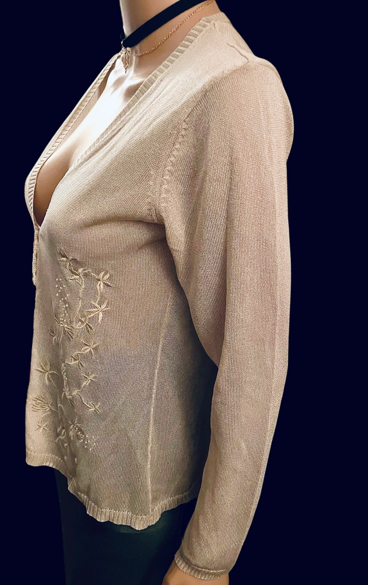 Women’s Vintage Cardigan Embroidered V Neck Cardigan Delicate Floral Detail Hand Sewn Pearl White Size small