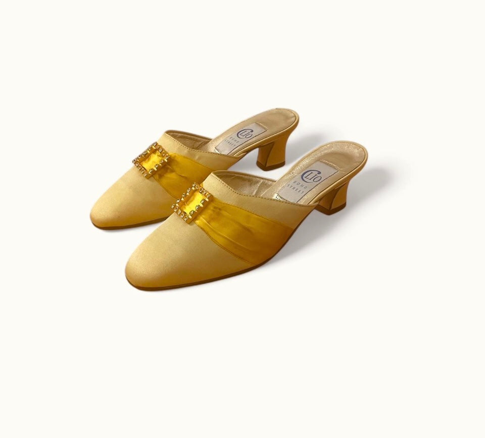 Vintage Shoes 1960s Kitten Heels Mules Clio Bond Street London Gold Satin Leather Shoes Diamond Buckle Retro Glam Size 6