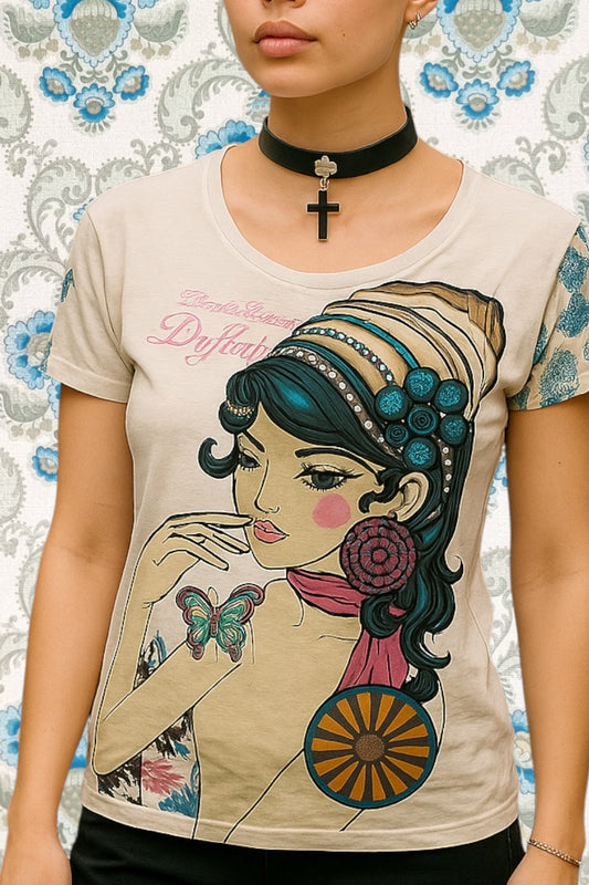 Custo Barcelona Women’s Vintage T-Shirt Y2K Custo Barcelona Rare Vintage Top Graphic Tee Size Medium